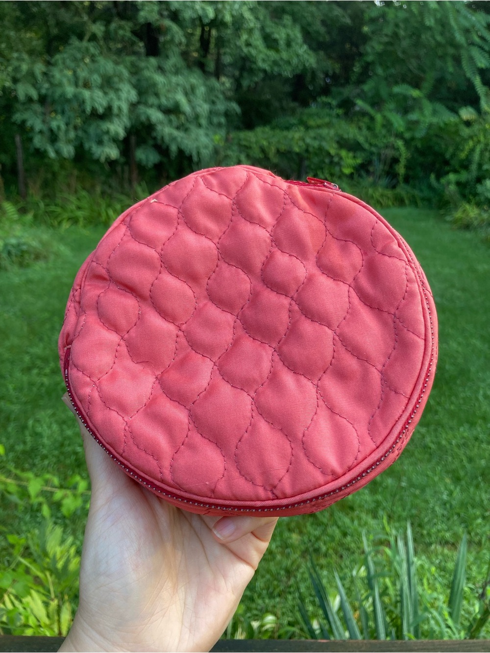 Vintage Pink Quilted Satin Velvet Lined Round Travel Jewelry Bag Pouch Zippered